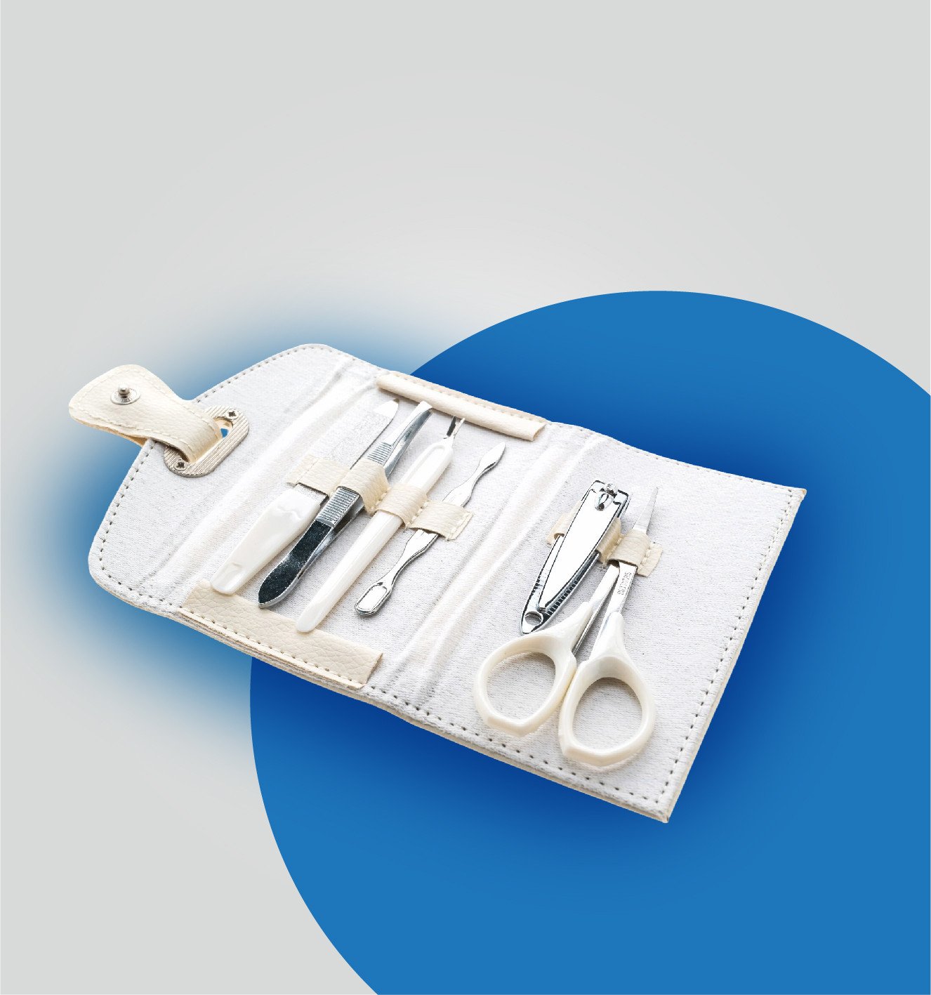 أدوات العناية بالأظافر