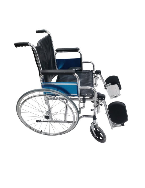 Chair with leg lift