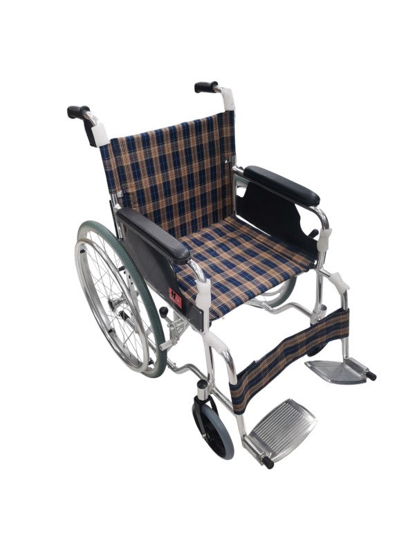 Checkered aluminum chair